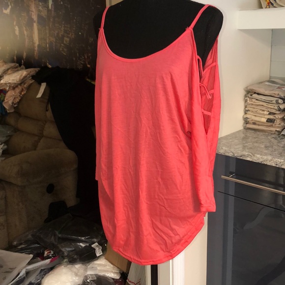 Fits 6- 8–10 Strappy Open Shoulder top - Picture 8 of 8